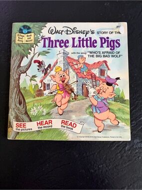 vintage 1978 Walt Disney book and record set for The three little pigs